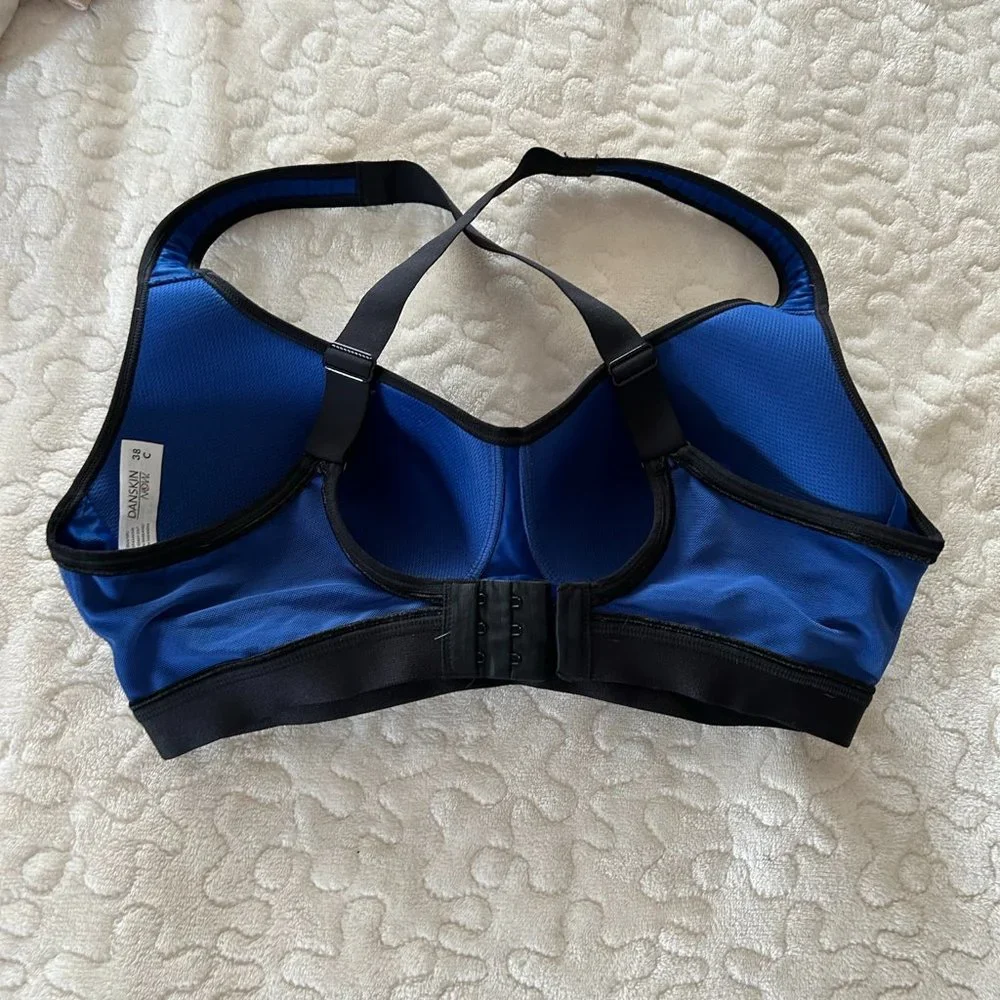 DANSKIN Now Intimates & Sleepwear. Sz:  38C.  700 - Picture 2 of 4